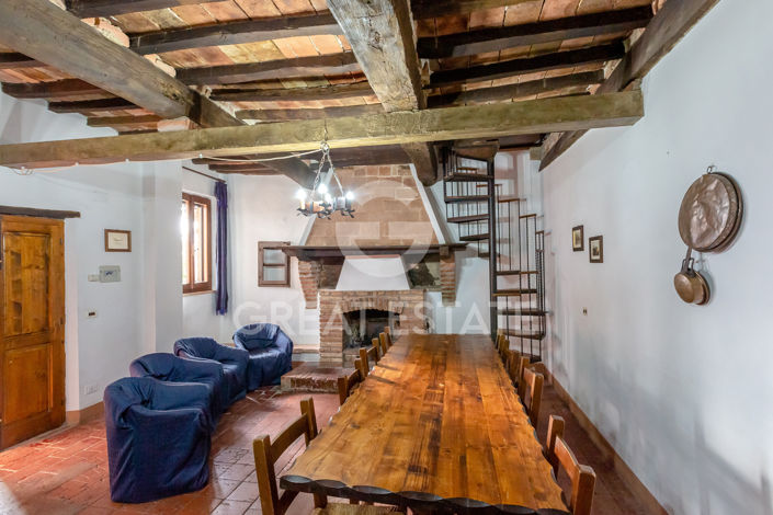 Image No.15-Maison de campagne de 20 chambres à vendre à Castiglione del Lago