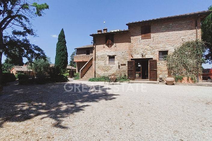 Image No.3-Maison de campagne de 20 chambres à vendre à Castiglione del Lago