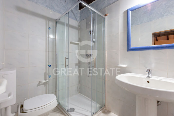 Image No.33-Maison de campagne de 20 chambres à vendre à Castiglione del Lago