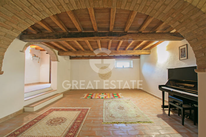 Image No.30-3 Bed Country House for sale