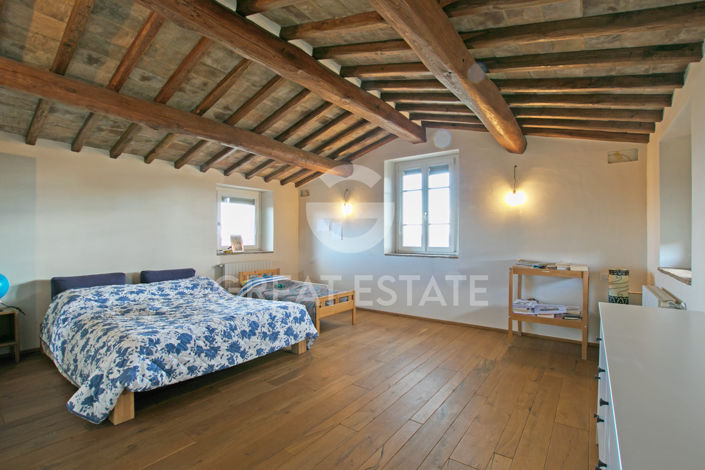 Image No.31-3 Bed Country House for sale