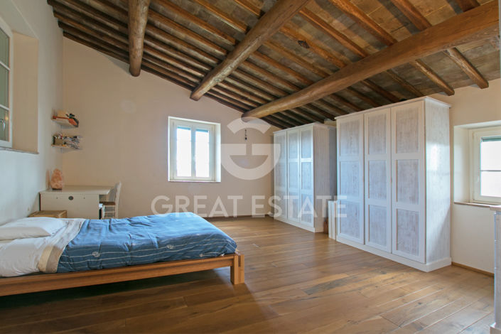 Image No.33-3 Bed Country House for sale