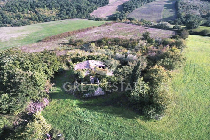 Image No.11-2 Bed Country House for sale