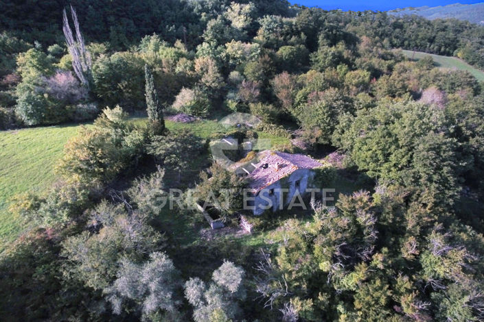 Image No.8-2 Bed Country House for sale