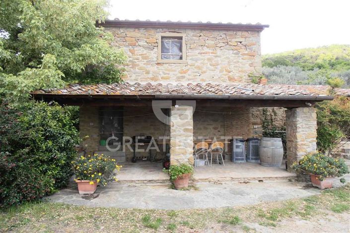 Image No.11-2 Bed Country House for sale