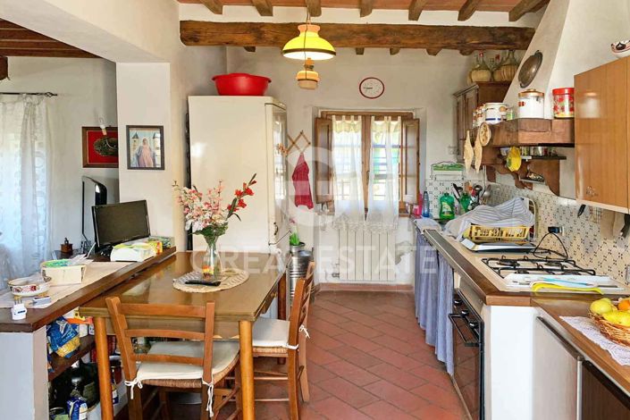 Image No.5-2 Bed Country House for sale