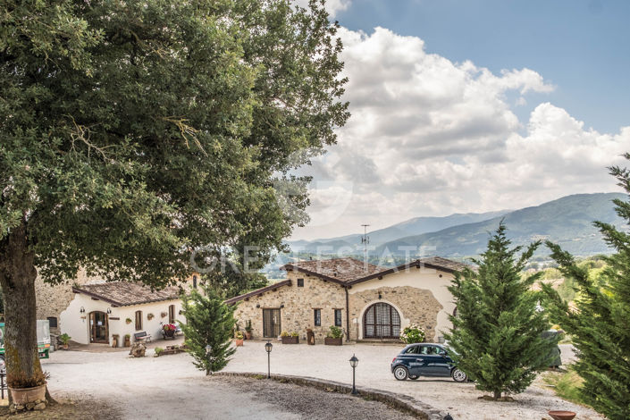 Image No.13-9 Bed Country House for sale