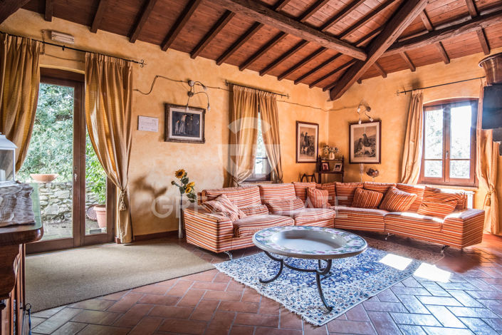 Image No.29-9 Bed Country House for sale