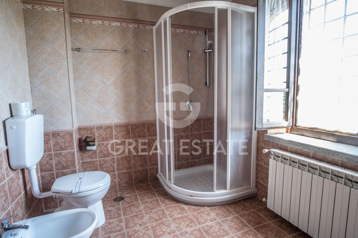 Image No.34-9 Bed Country House for sale