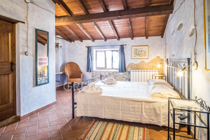 Image No.50-9 Bed Country House for sale