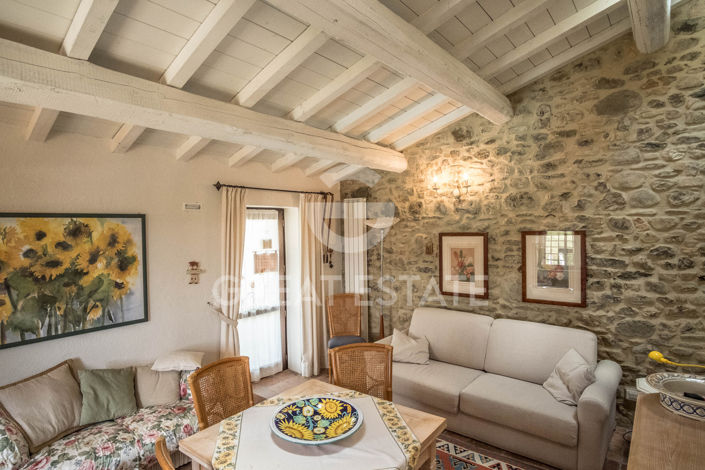 Image No.56-9 Bed Country House for sale