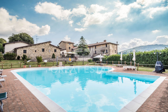 Image No.7-9 Bed Country House for sale