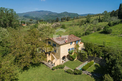 4 Bed Country House for sale