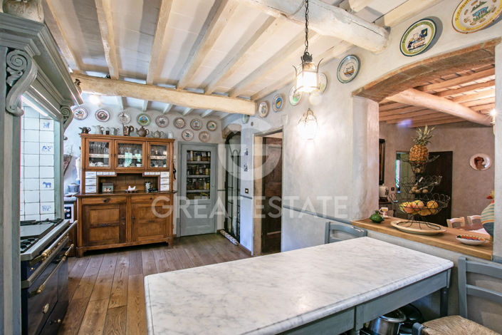 Image No.21-4 Bed Country House for sale