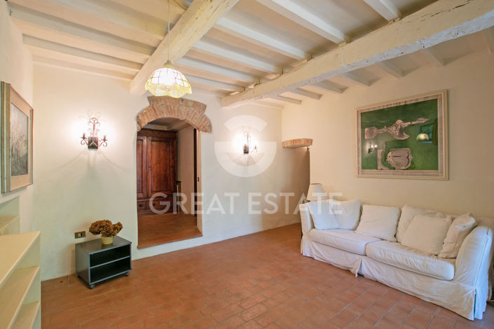 Image No.23-4 Bed Country House for sale