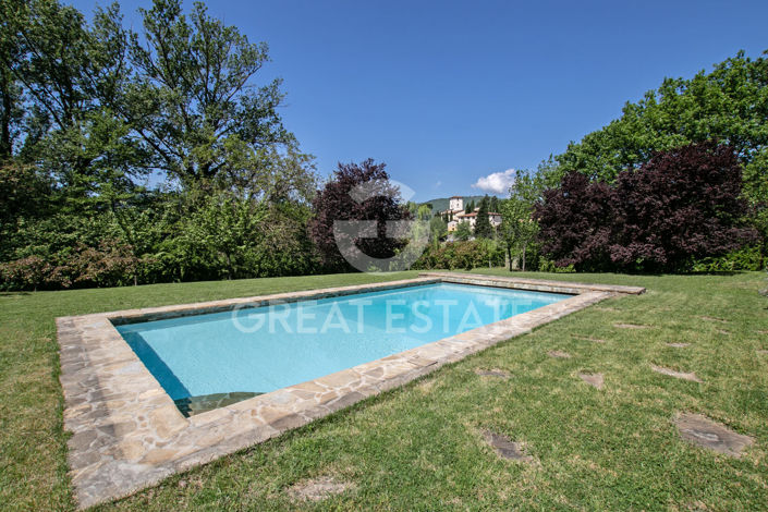 Image No.33-4 Bed Country House for sale