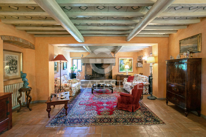 Image No.6-4 Bed Country House for sale