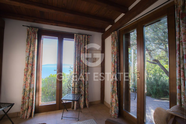 Image No.21-10 Bed Villa for sale