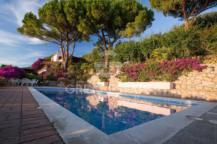 Image No.4-10 Bed Villa for sale