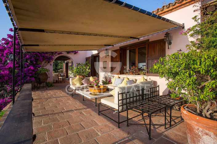 Image No.9-10 Bed Villa for sale