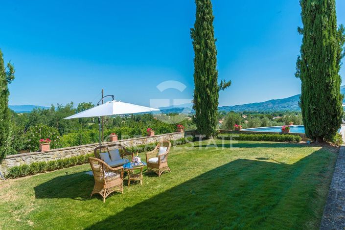 Image No.14-6 Bed Villa for sale