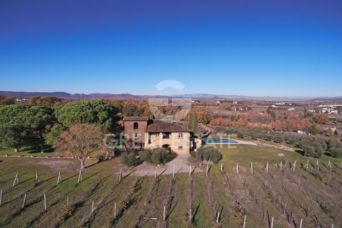 Image No.21-6 Bed Villa for sale