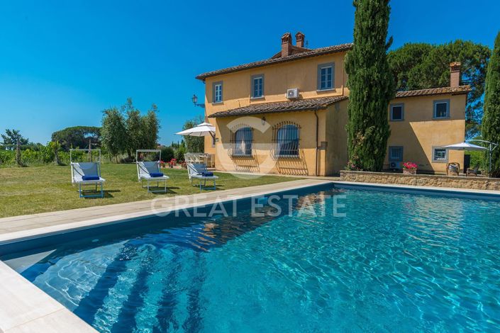 Image No.4-6 Bed Villa for sale