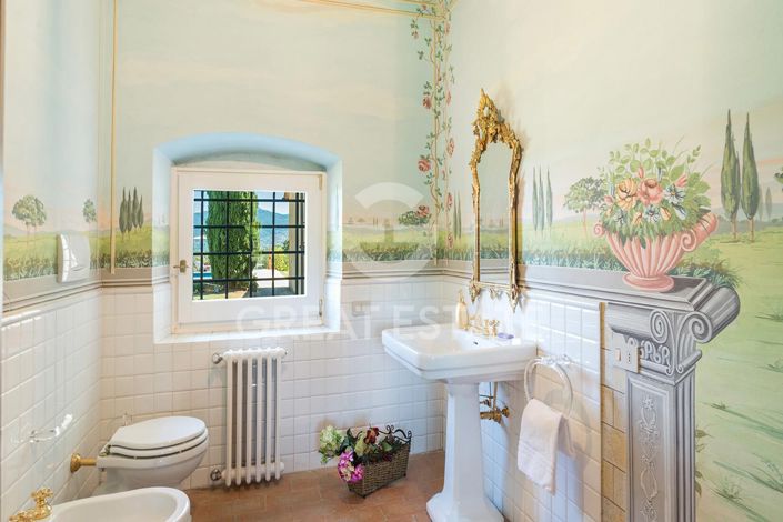 Image No.43-6 Bed Villa for sale