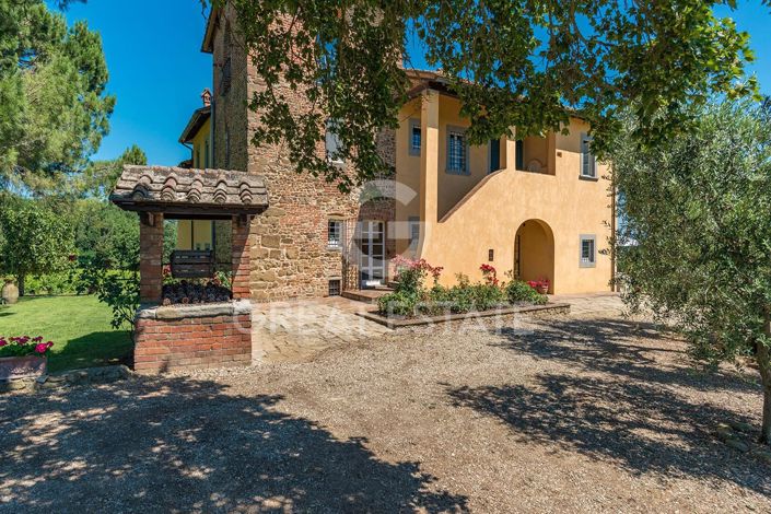 Image No.10-6 Bed Villa for sale