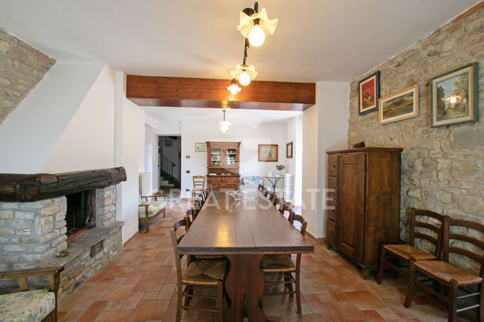 Image No.20-8 Bed Country House for sale