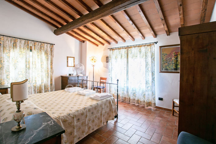 Image No.23-8 Bed Country House for sale