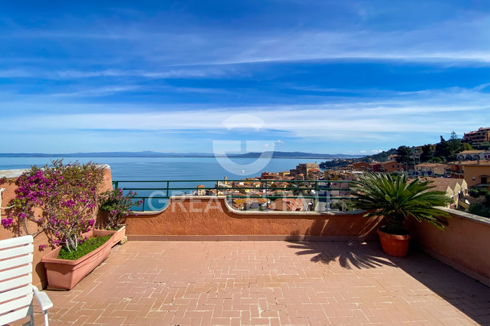 Image No.8-3 Bed Apartment for sale