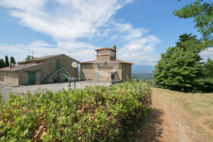 Image No.16-6 Bed Country House for sale