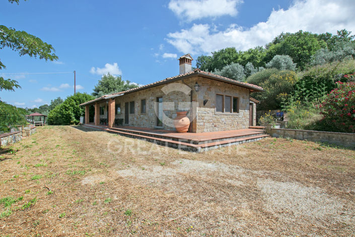 Image No.17-6 Bed Country House for sale