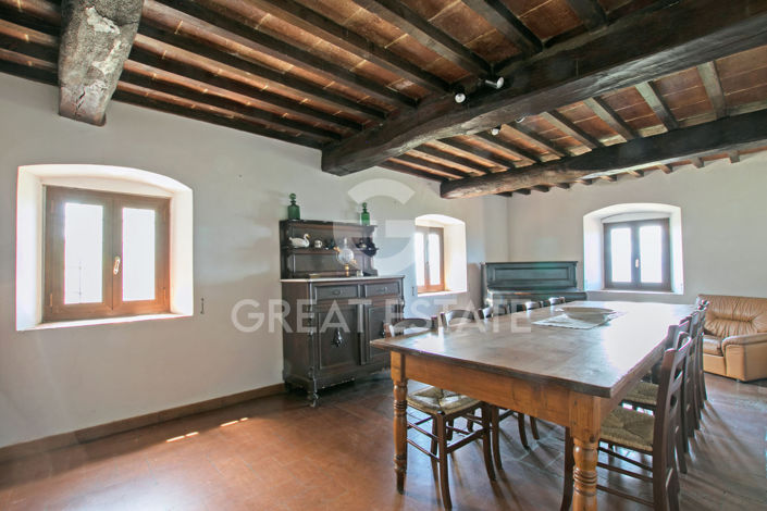 Image No.18-6 Bed Country House for sale