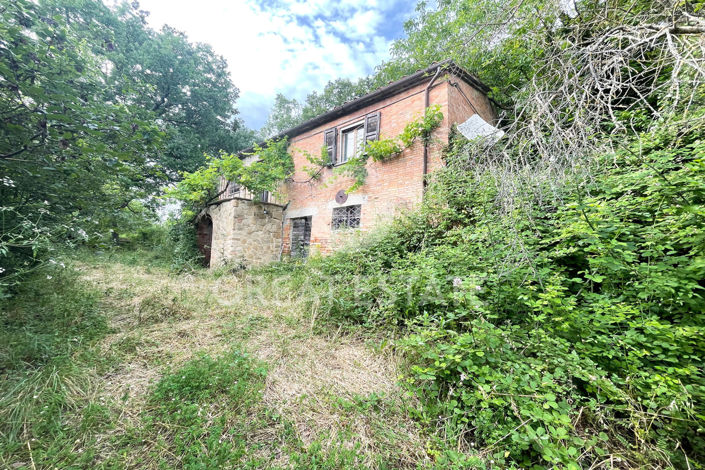 Image No.6-2 Bed Country House for sale