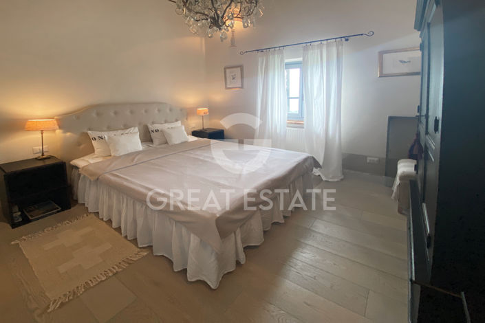 Image No.18-Maison de campagne de 6 chambres à vendre à Loro Ciuffenna