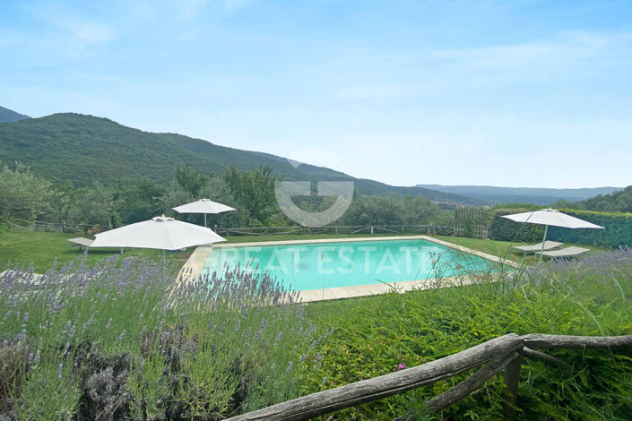 Image No.25-Maison de campagne de 6 chambres à vendre à Loro Ciuffenna