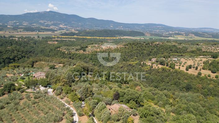 Image No.20-Maison de campagne de 5 chambres à vendre à Citta della Pieve
