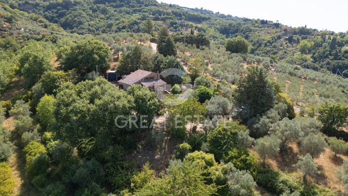 Image No.23-Maison de campagne de 5 chambres à vendre à Citta della Pieve