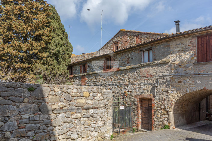 Image No.6-Country House for sale