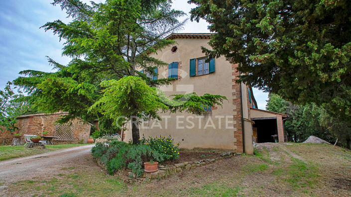 Image No.12-7 Bed Country House for sale