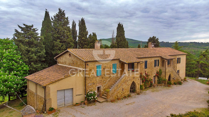 Image No.4-7 Bed Country House for sale