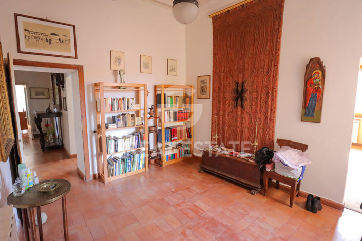 Image No.5-2 Bed Property for sale