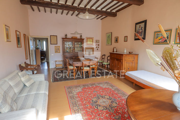 Image No.6-2 Bed Property for sale