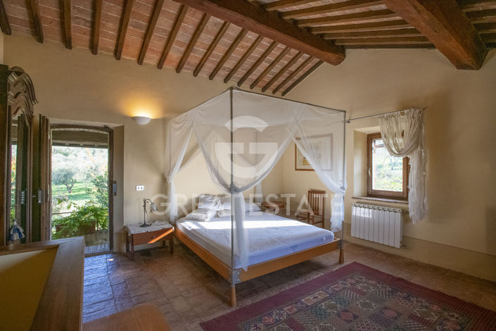 Image No.27-7 Bed Country House for sale