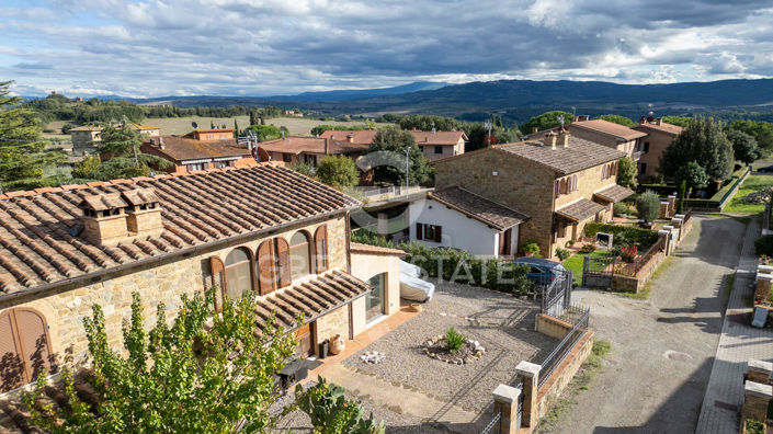 Image No.11-Villa de 2 chambres à vendre à Buonconvento