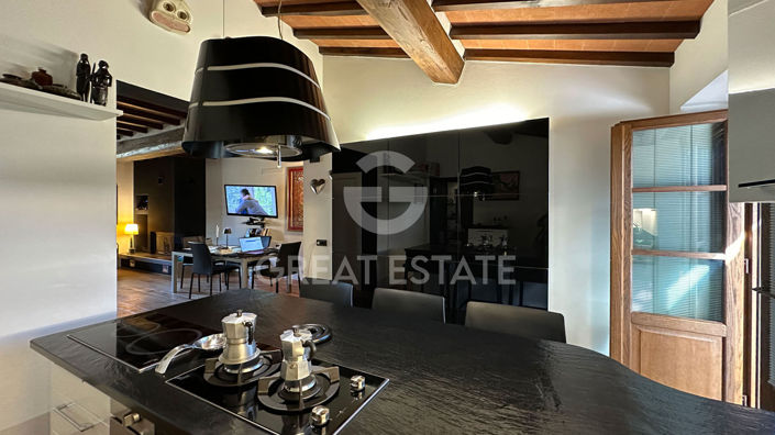 Image No.17-2 Bed Villa for sale