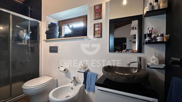 Image No.25-2 Bed Villa for sale