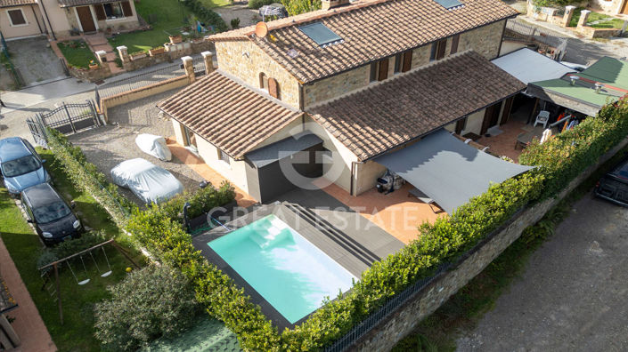 Image No.3-2 Bed Villa for sale